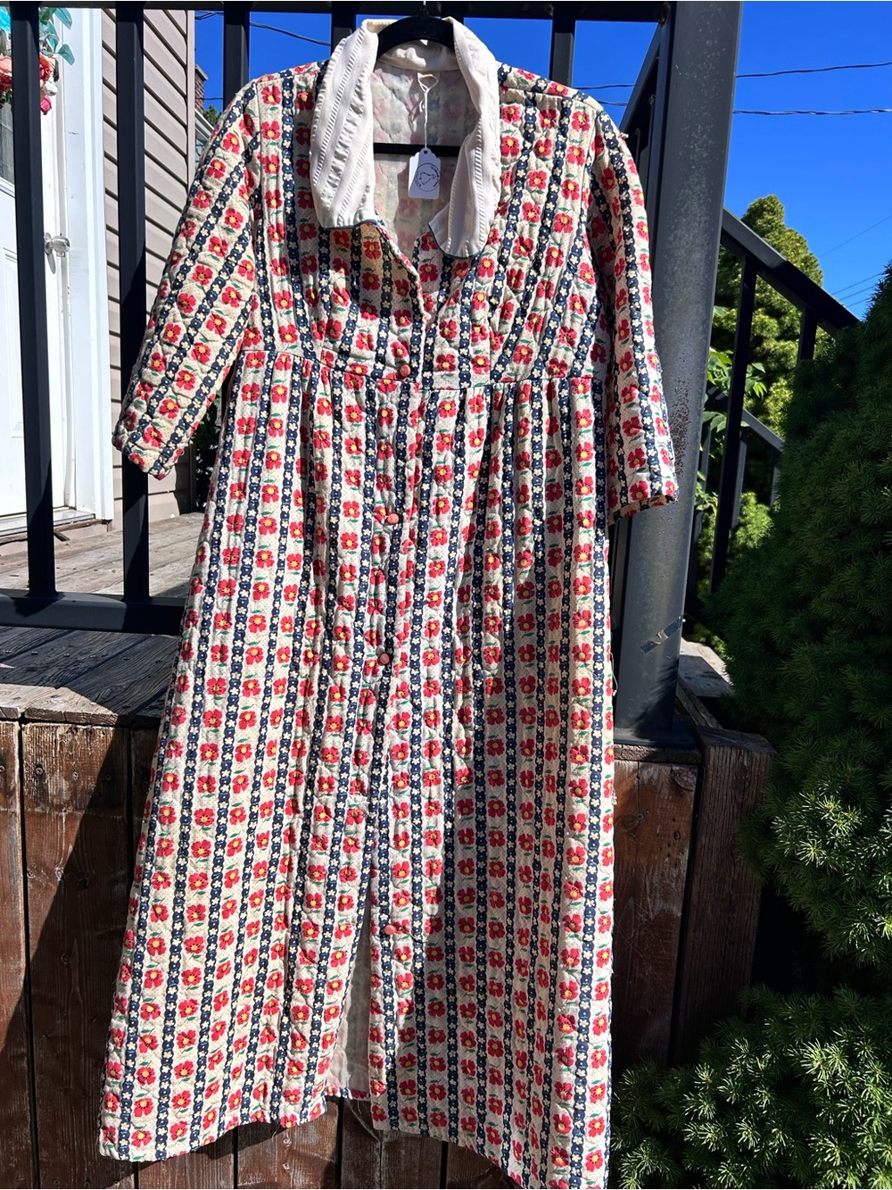 Rare 60s quilted housecoat